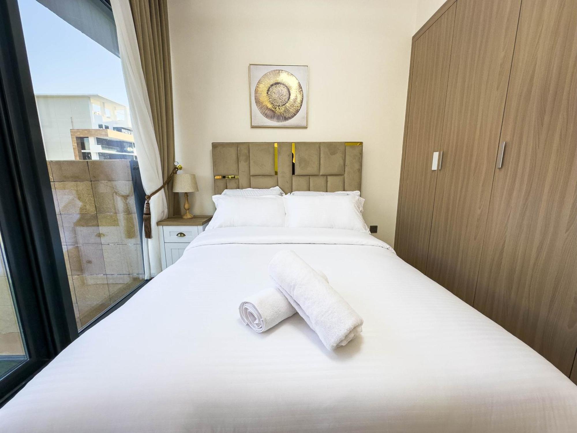 Cozy Oasis In Meydan Apartment