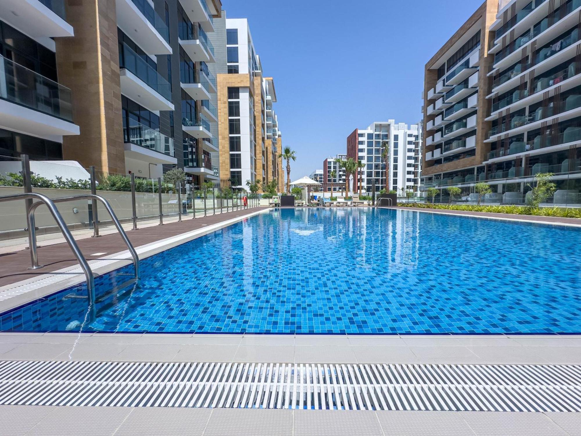 Cozy Oasis In Meydan Apartment