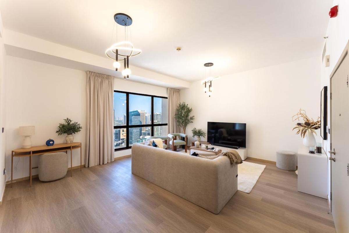 Stunning 2 Bed In Amwaj 4 Jbr Apartment Dubai