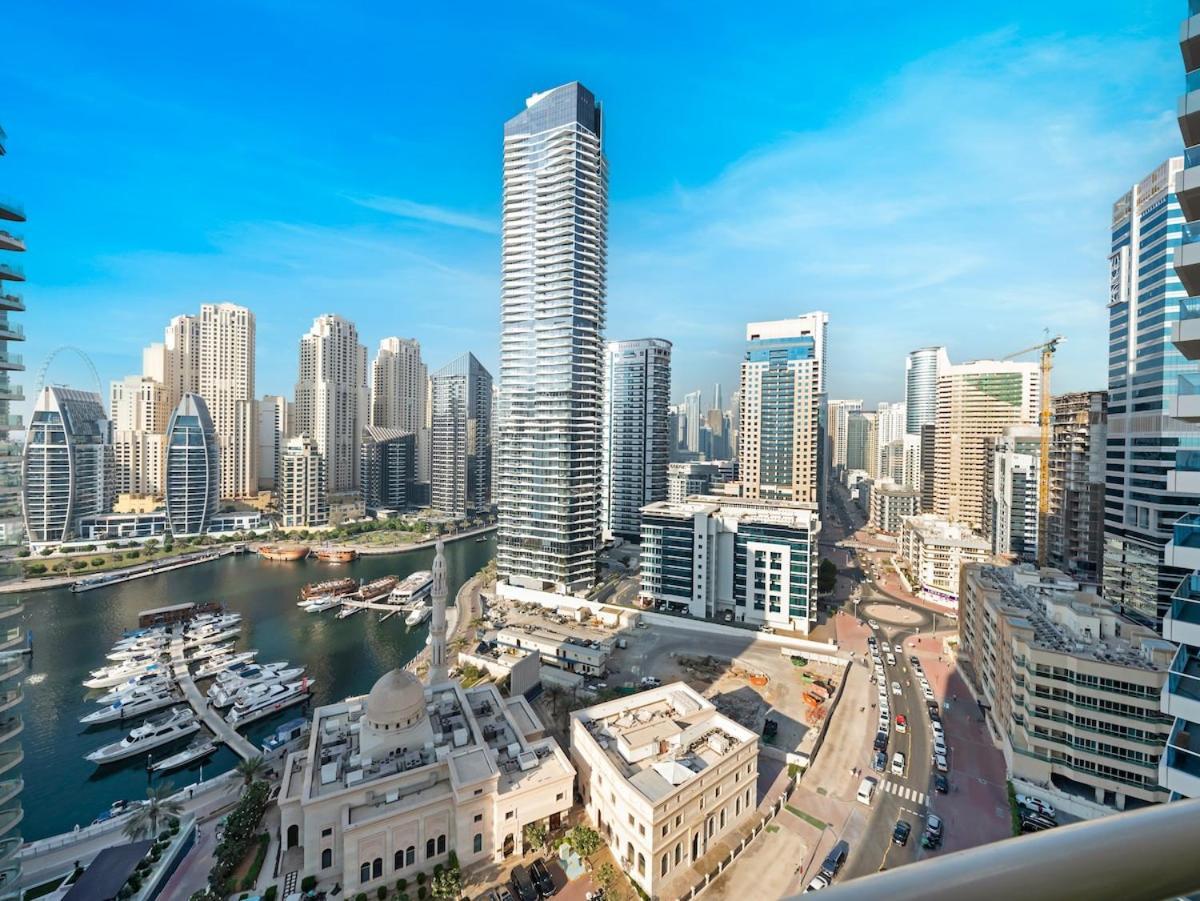 Cozy W Spectacular Water View Dubai