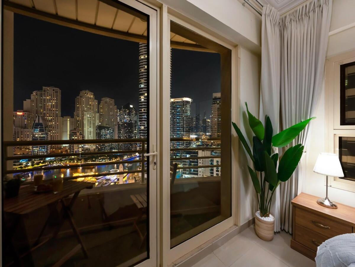 Cozy W Spectacular Water View *