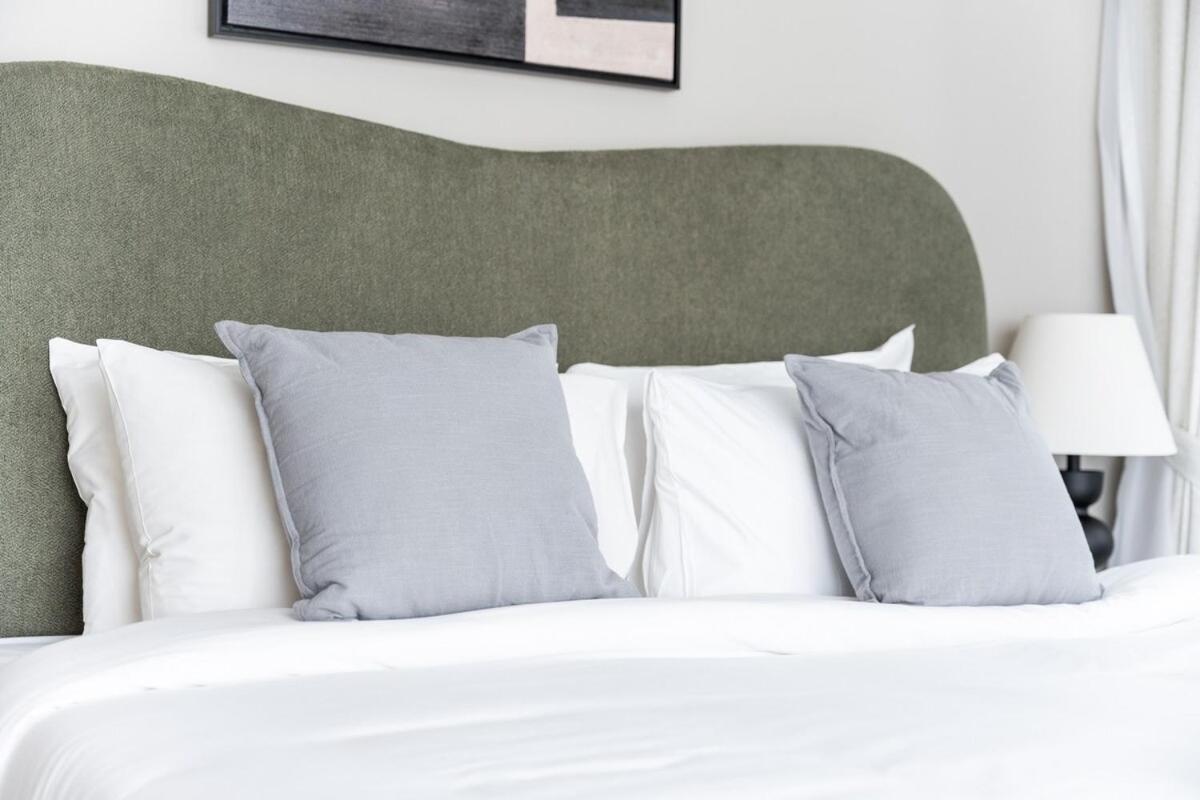 Apartment Iconic 2br In Business Bay's *