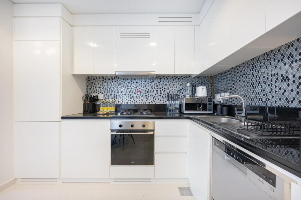 Iconic 2br In Business Bay's Apartment Dubai