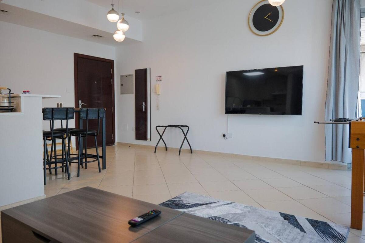 Apartment Stylish 1 Bedroom At Marina With Stunning View *