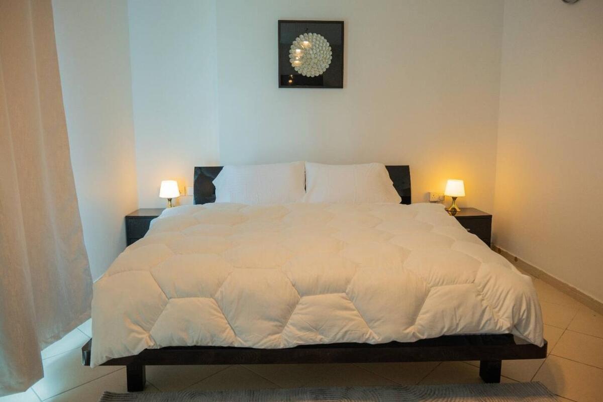 Stylish 1 Bedroom At Marina With Stunning View Apartment Dubai