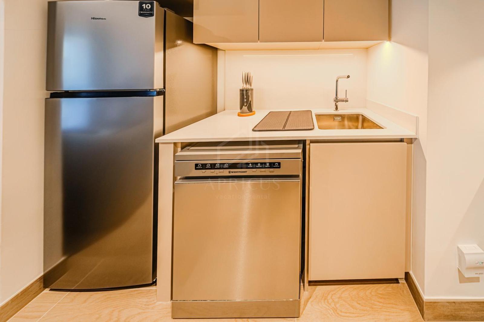 Elegant 1 Bedroom In Orchid At Creek Apartment