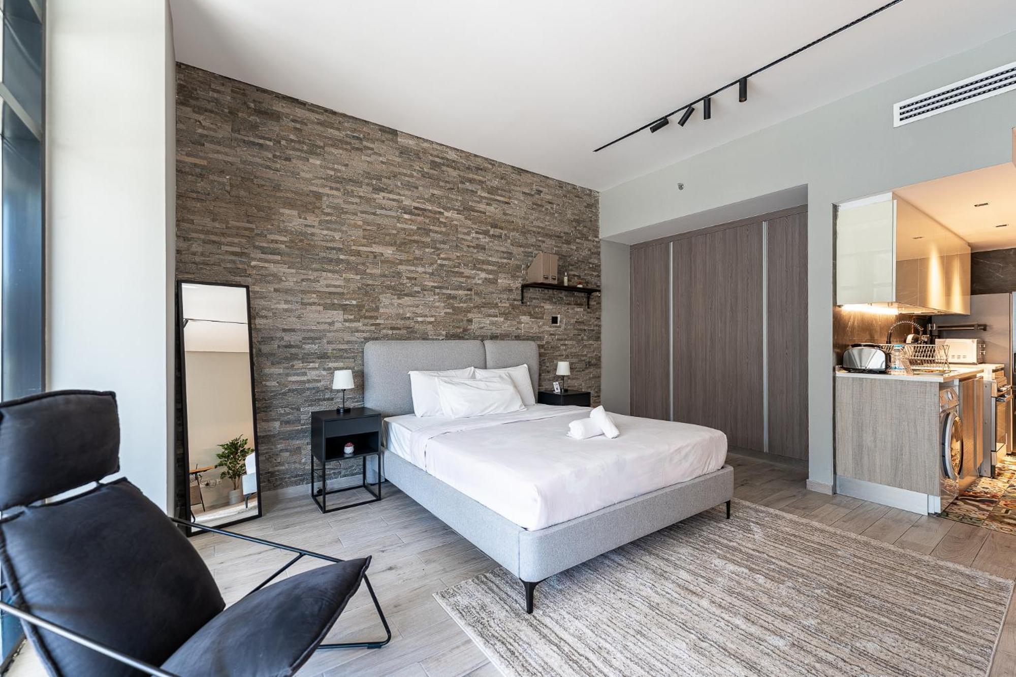 Havn - Modern In Jvc With Huge Layout Apartment *