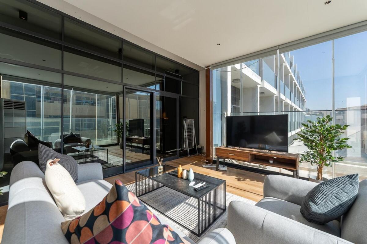 Havn - Modern In Jvc With Huge Layout Apartment *