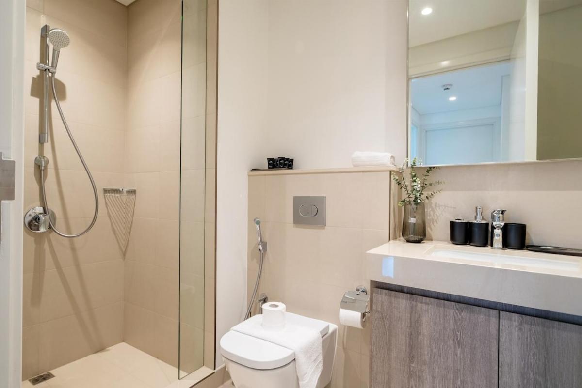Vibrant Luxe Burj Khalifa Views-dubai Mall Access By Maxx Value Homes * Dubai