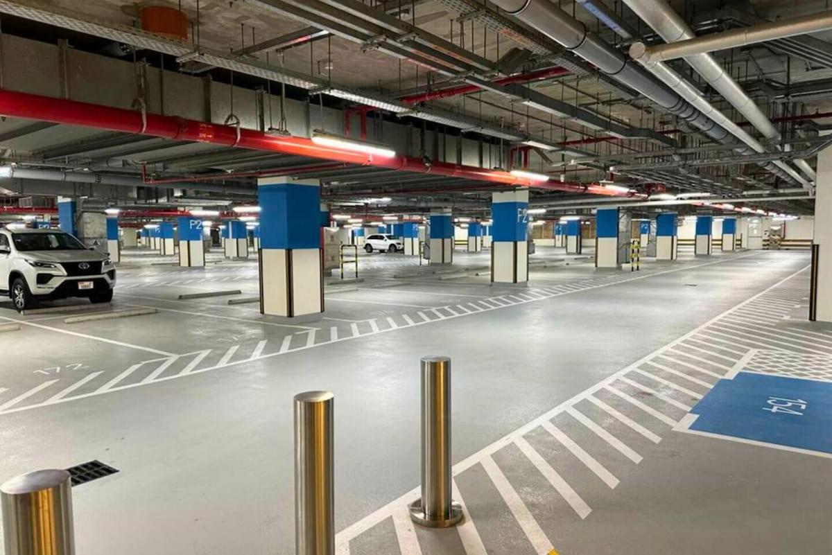 Vibrant Luxe Burj Khalifa Views-dubai Mall Access By Maxx Value Homes