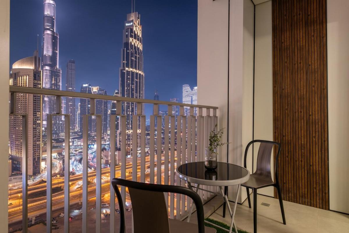 Vibrant Luxe Burj Khalifa Views-dubai Mall Access By Maxx Value Homes Apartment Dubai