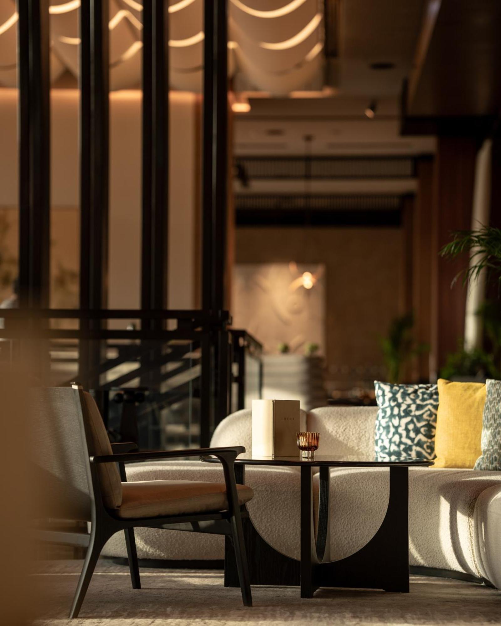 Hotel Banyan Tree At Bluewaters