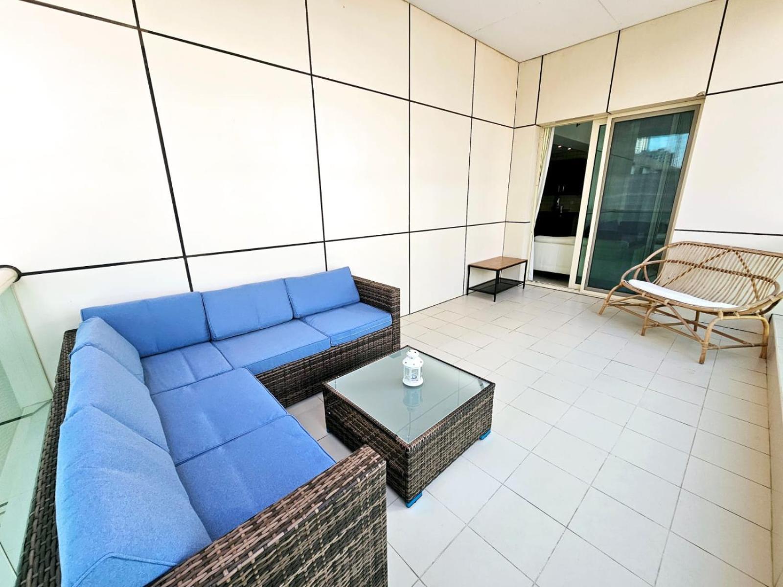 Sunrise Homes - Pool Side With Huge Balcony Apartment *