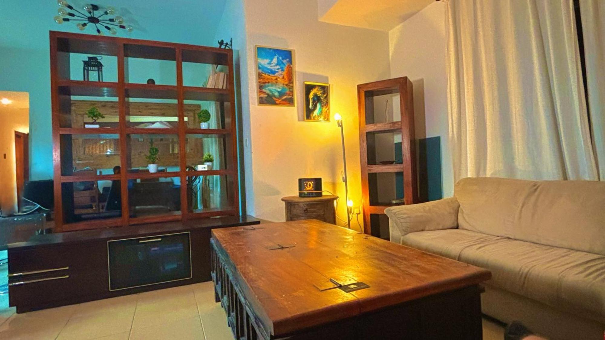 King Bed - Homestay
