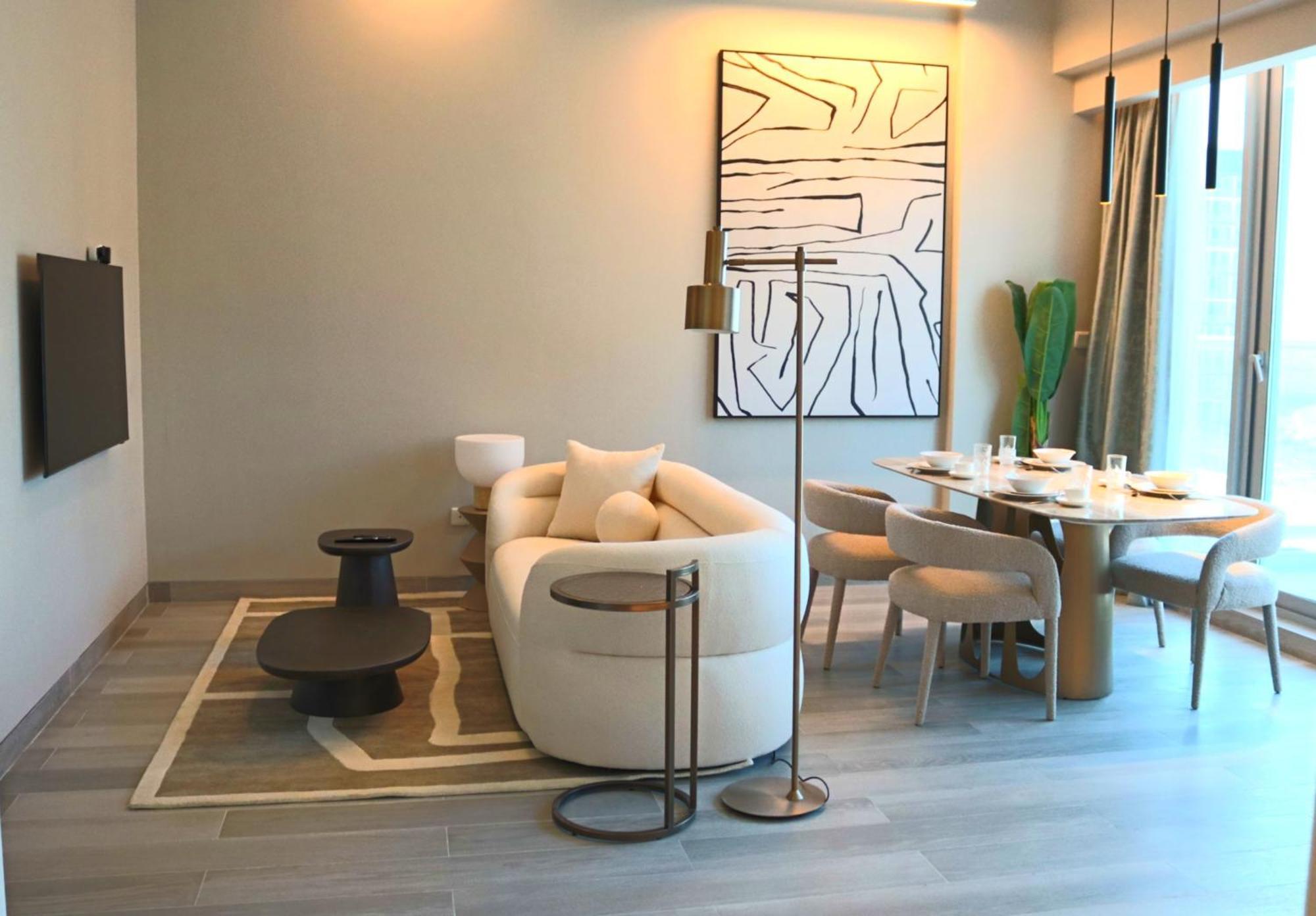 Condor Concept 7 - Jvc Apartment