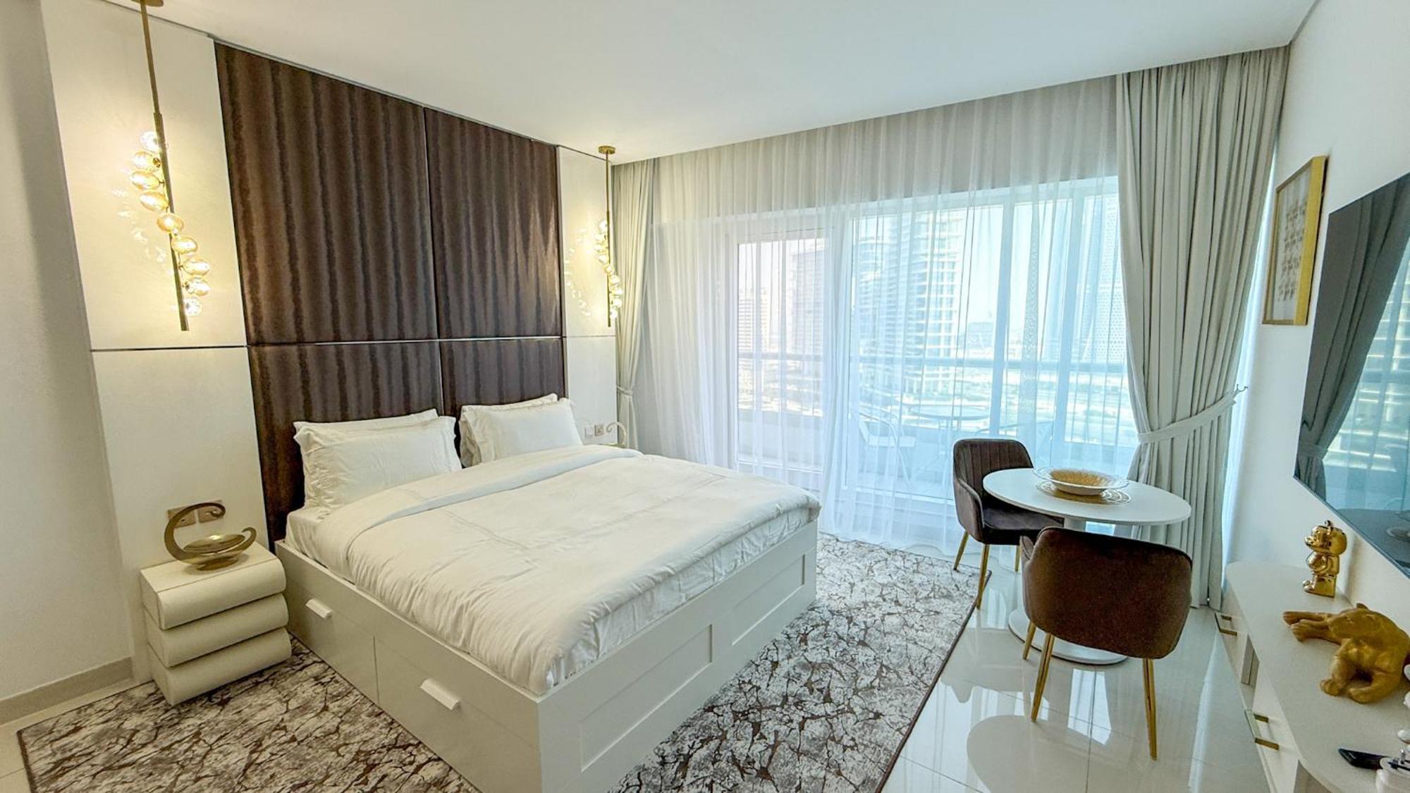 Apartment In Heart Dubai