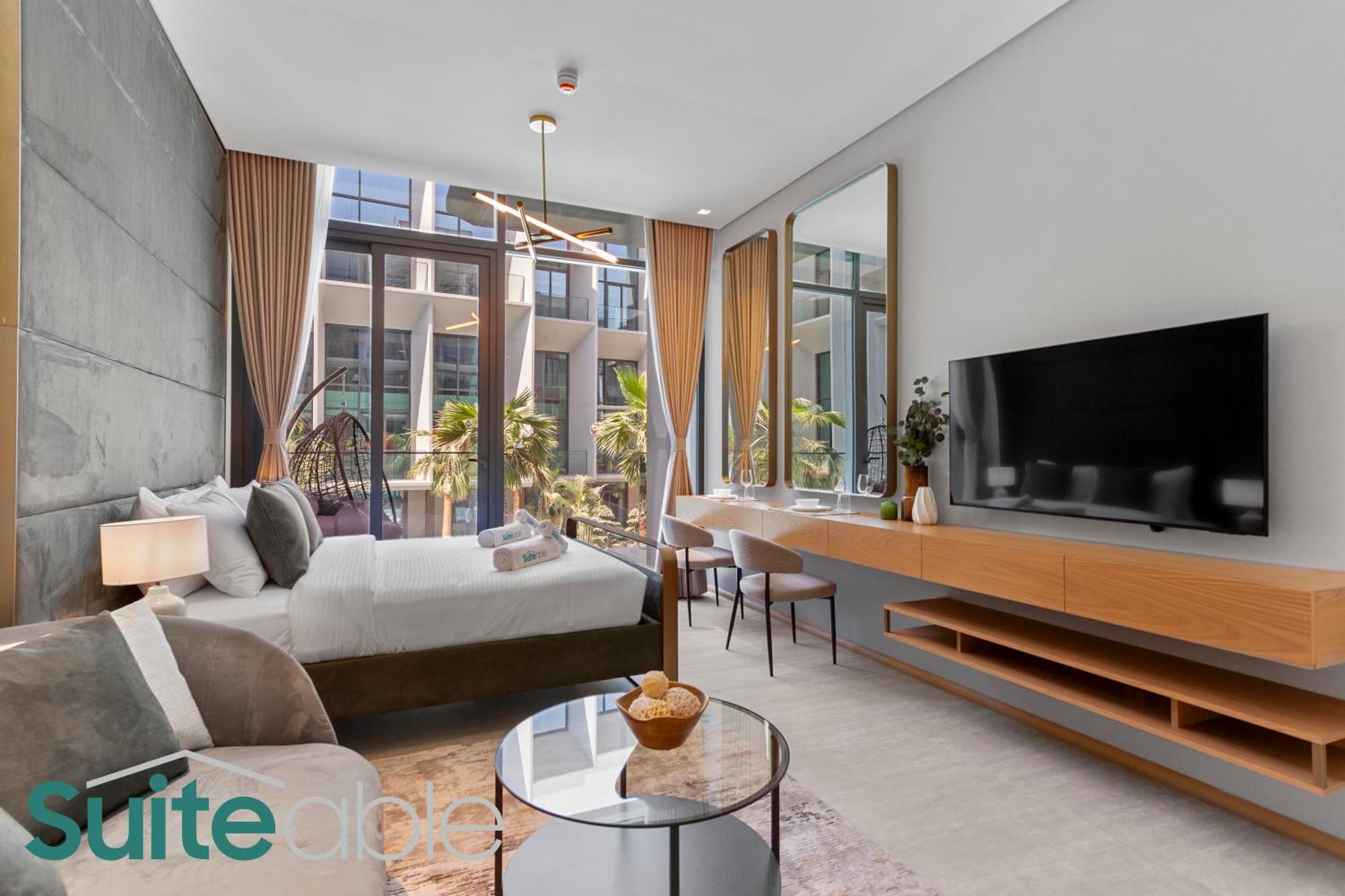 Apartment Aesthetic With Stunning Pool View In Jvc