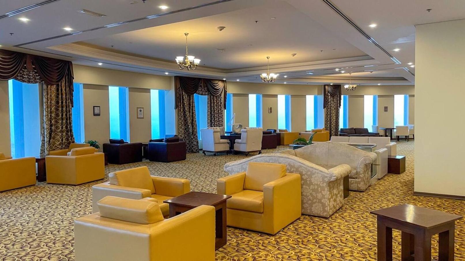 Urban Oasis 2 Bedrooms In Marina