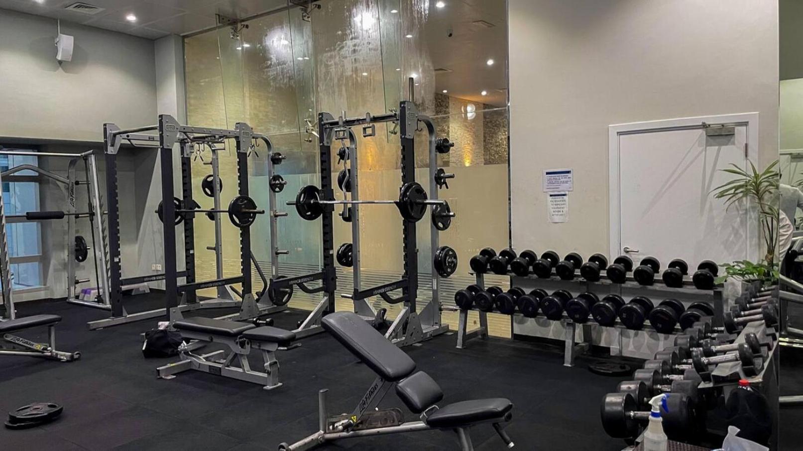Urban Oasis 2 Bedrooms In Marina Apartment Dubai