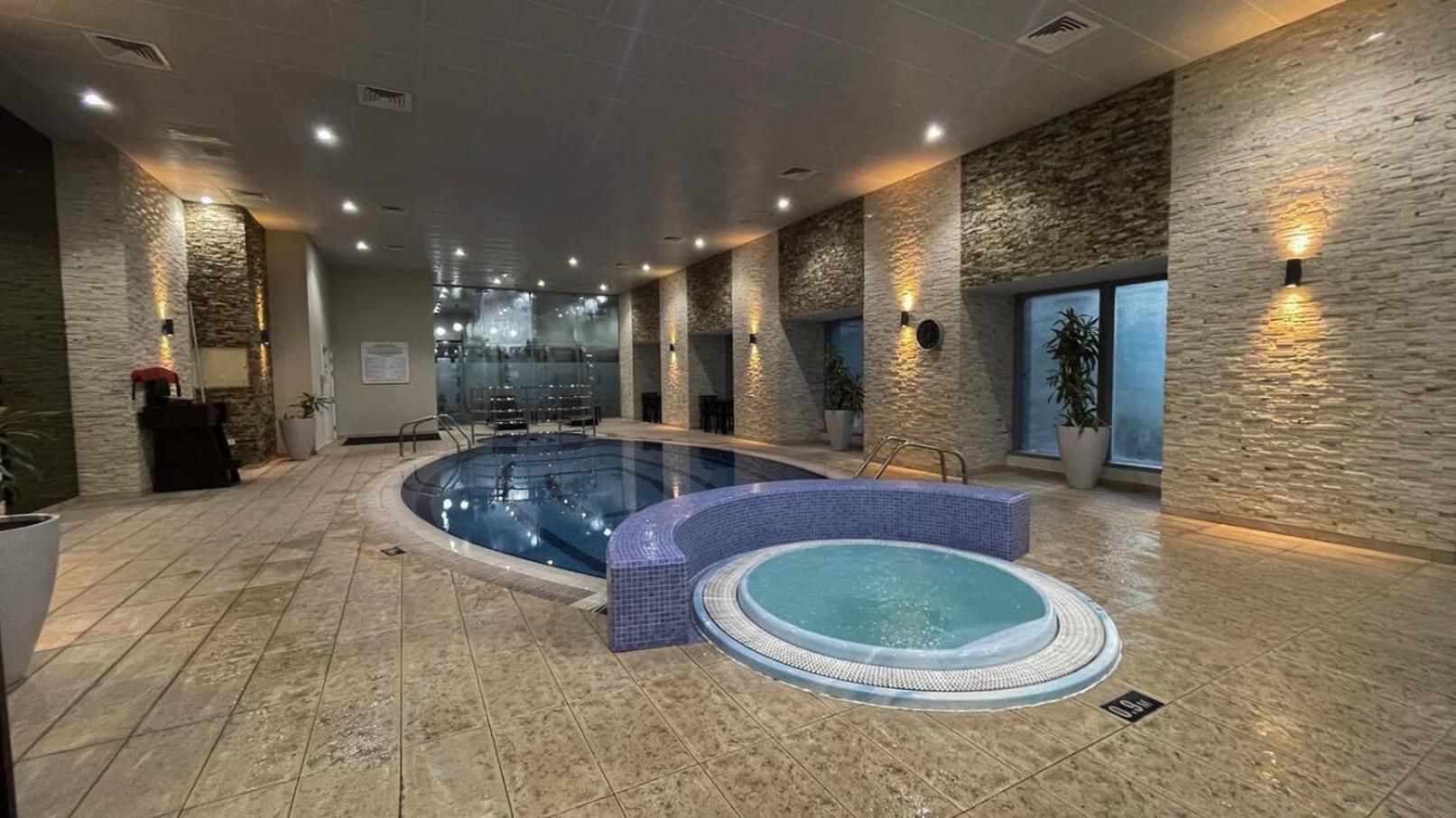 Urban Oasis 2 Bedrooms In Marina * Dubai