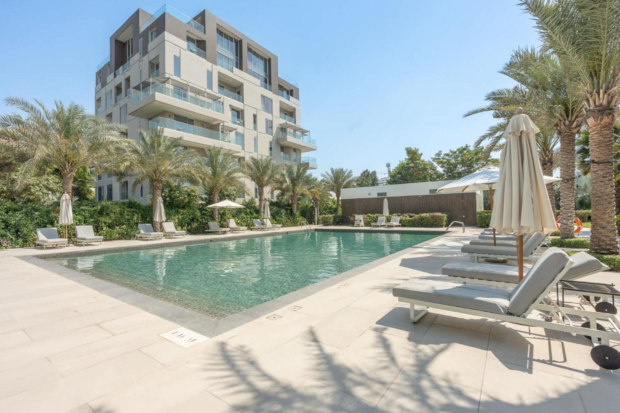 Calm With Relaxing Atmosphere In Al Barari * Dubai