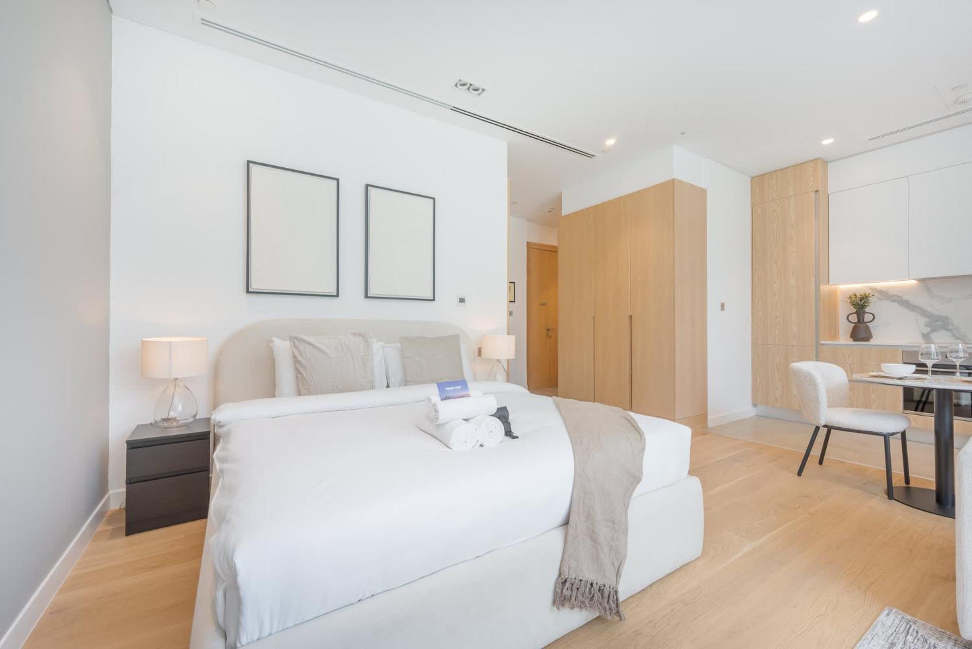Calm With Relaxing Atmosphere In Al Barari Apartment *