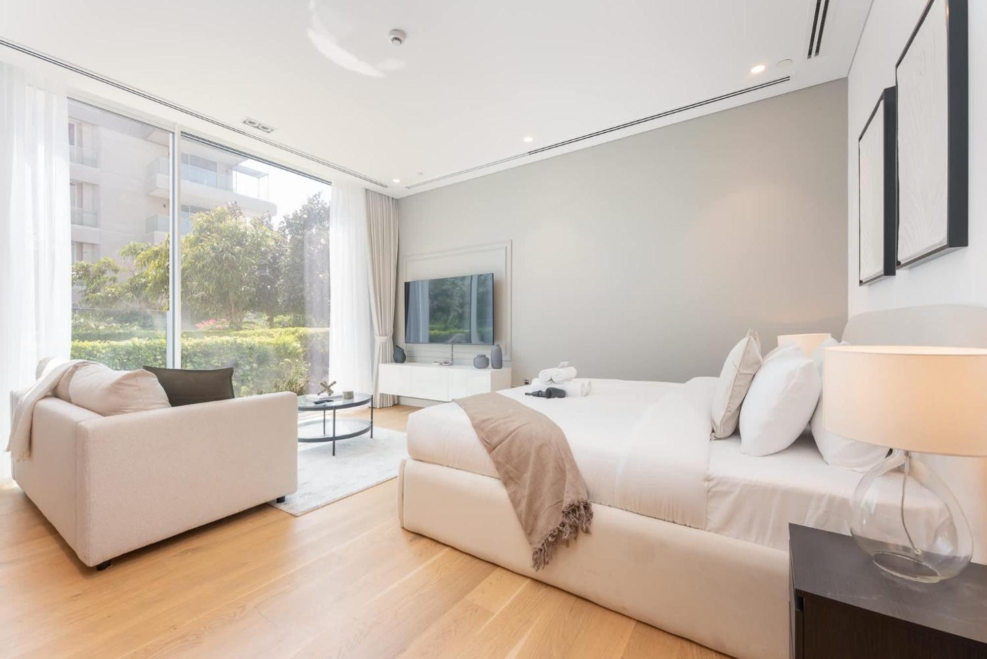 Calm With Relaxing Atmosphere In Al Barari Apartment *