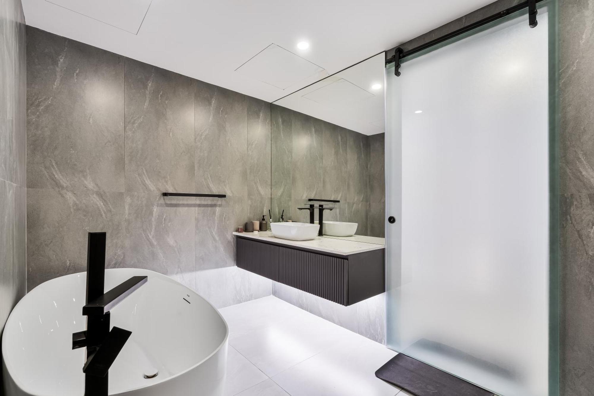 Bookable-penthouse With Downtown View Apartment