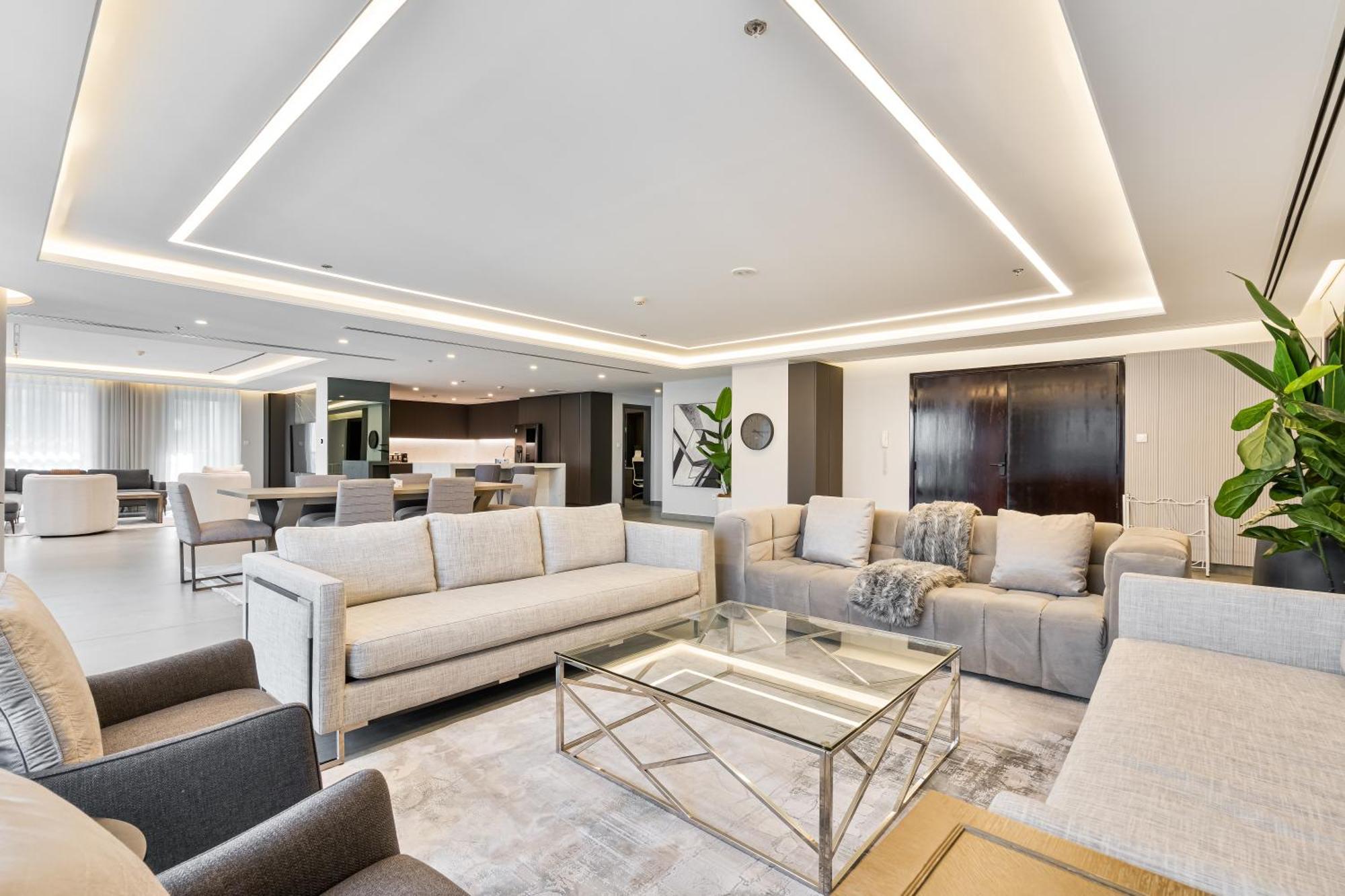 Apartment Bookable-penthouse With Downtown View