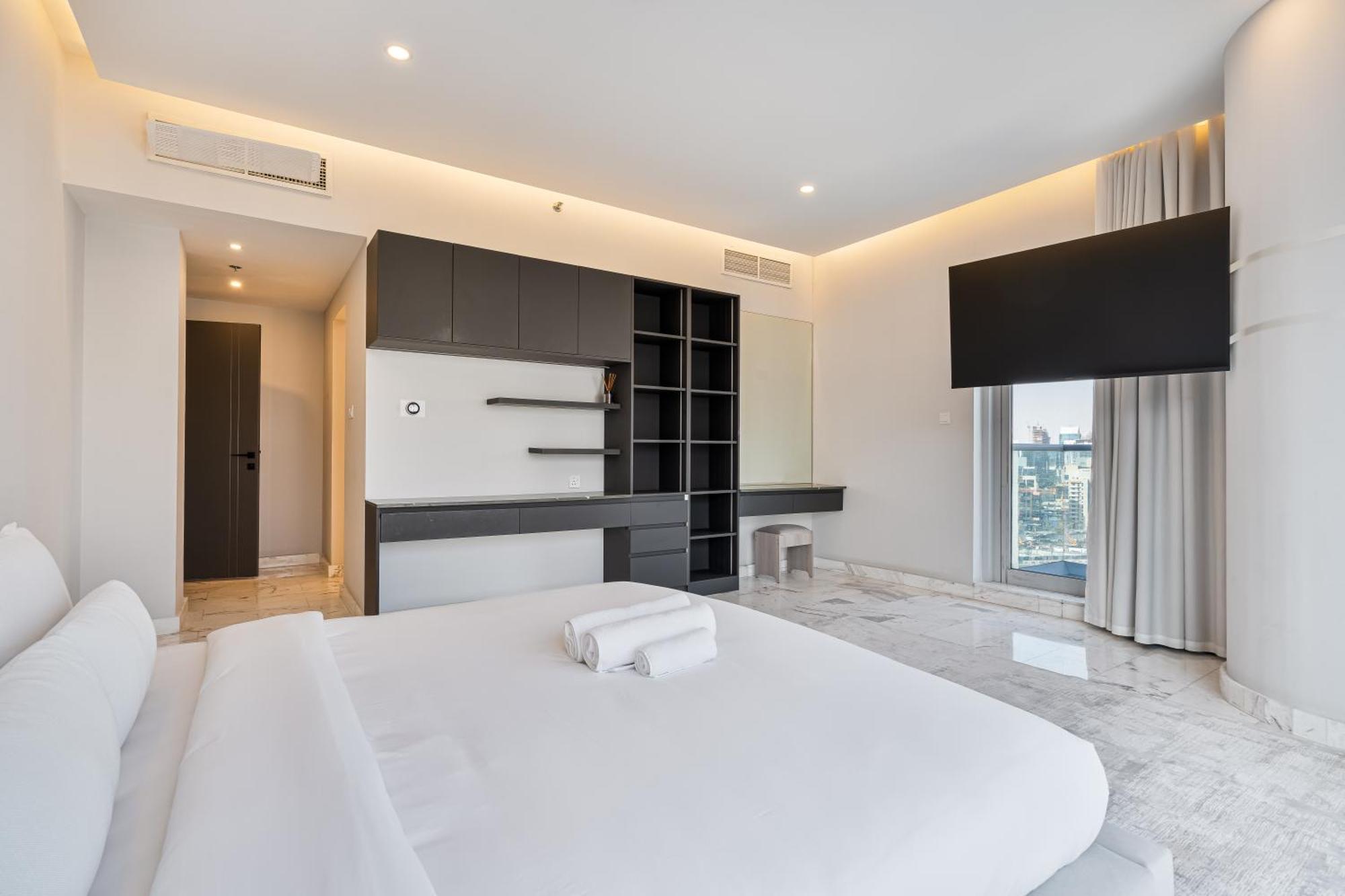 Bookable-penthouse With Downtown View Apartment *