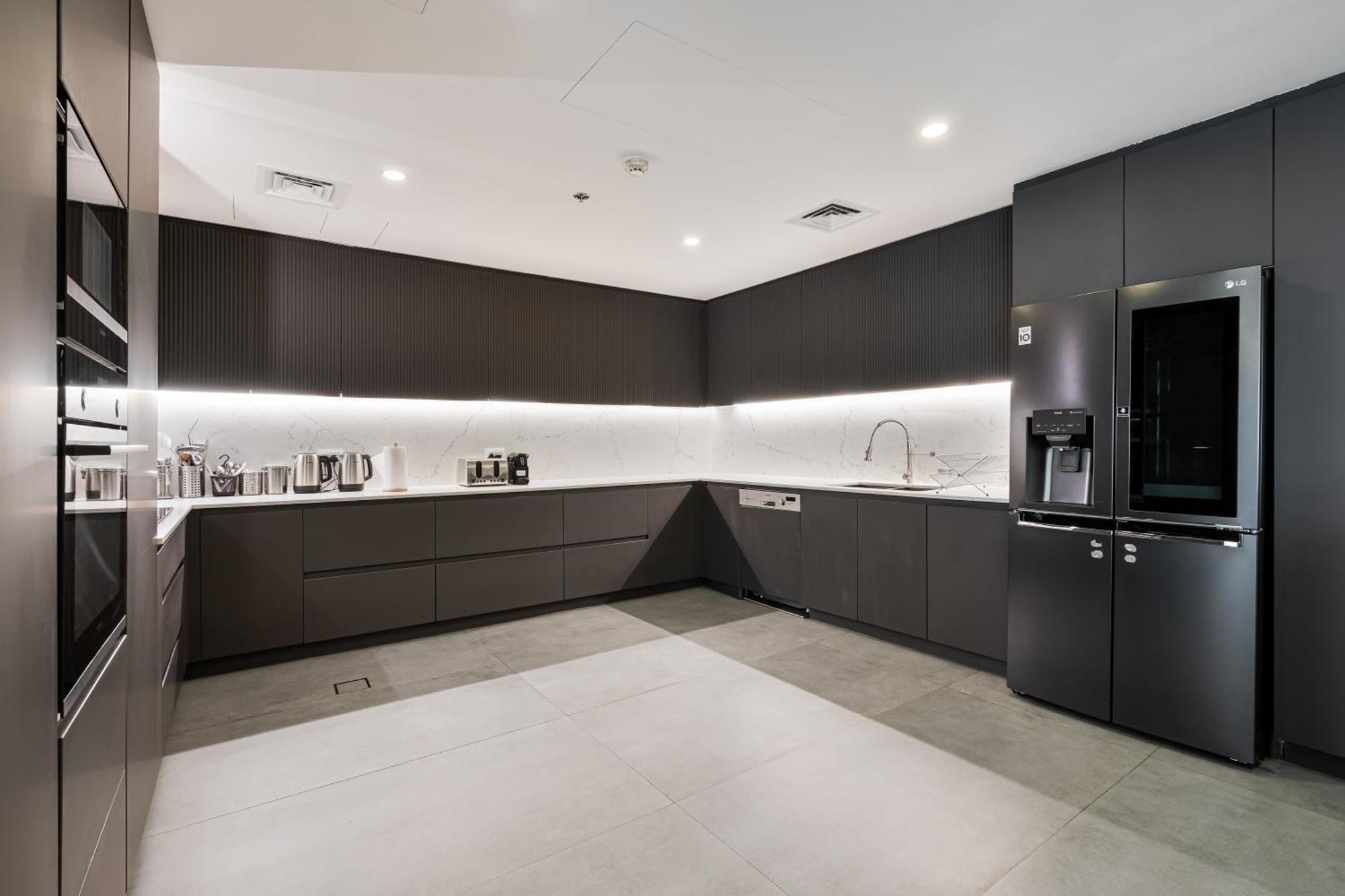 Apartment Bookable-penthouse With Downtown View *