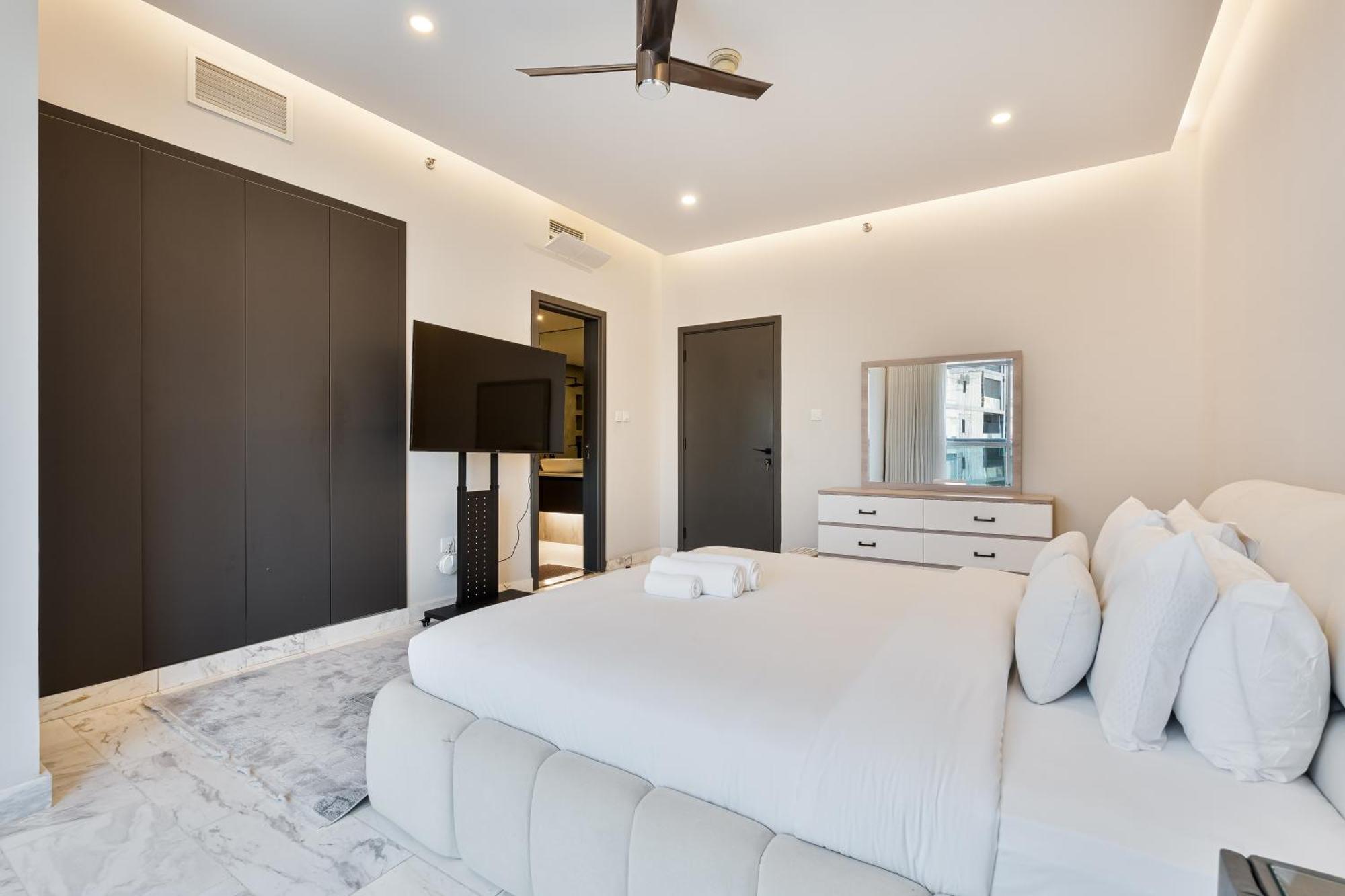 Apartment Bookable-penthouse With Downtown View