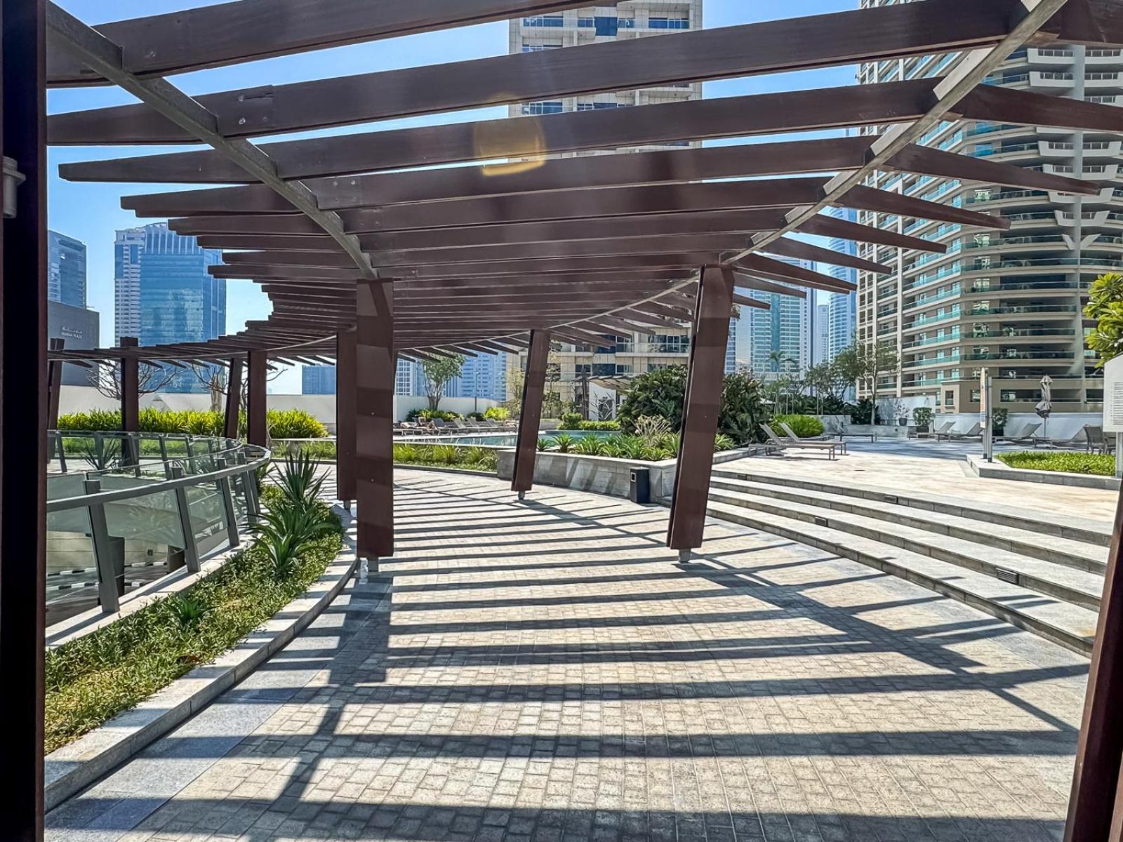 Marina View - 2br With Pool & Gym *