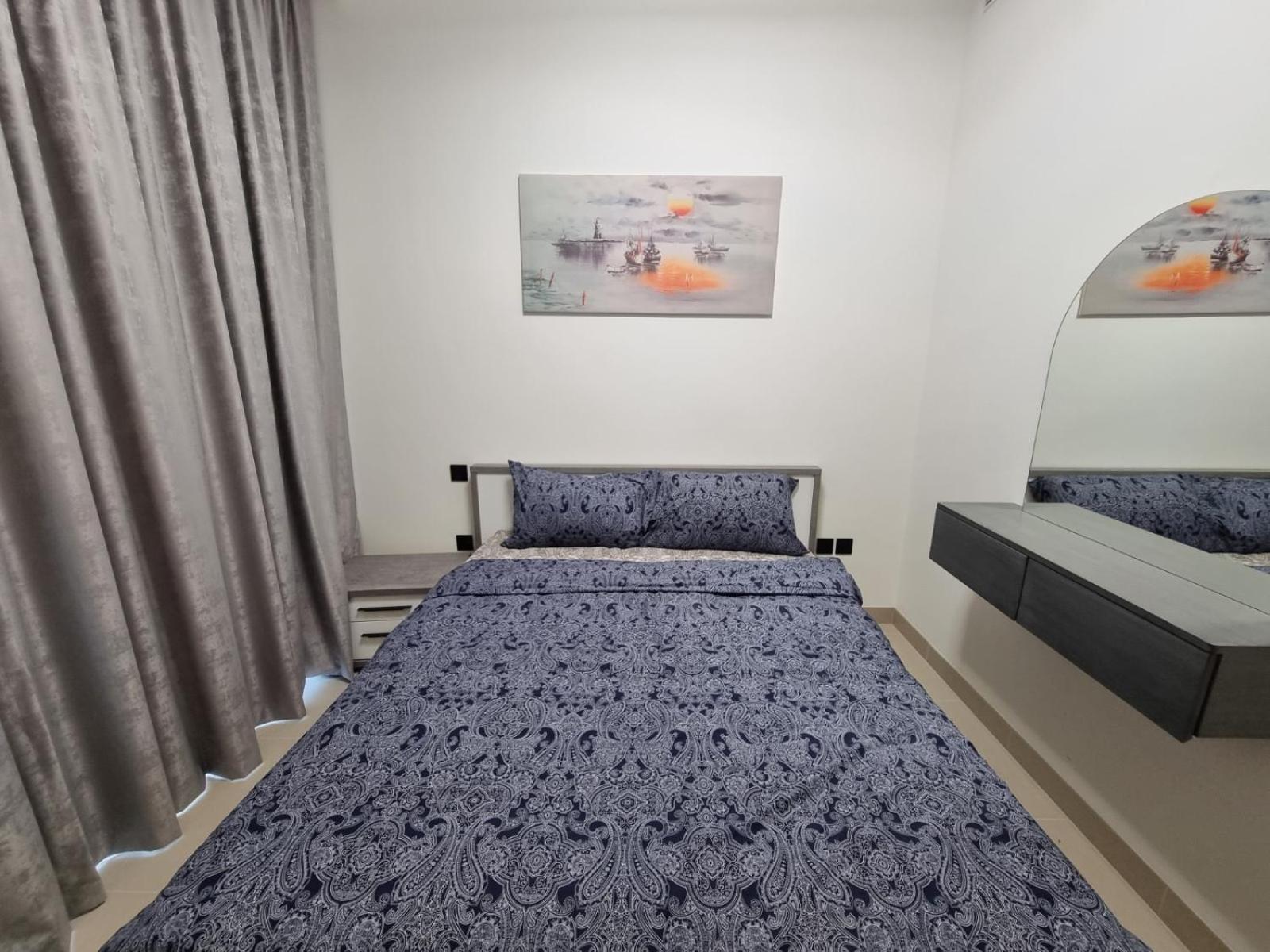 Apartment One Fully Furnished Bebroom Dubai