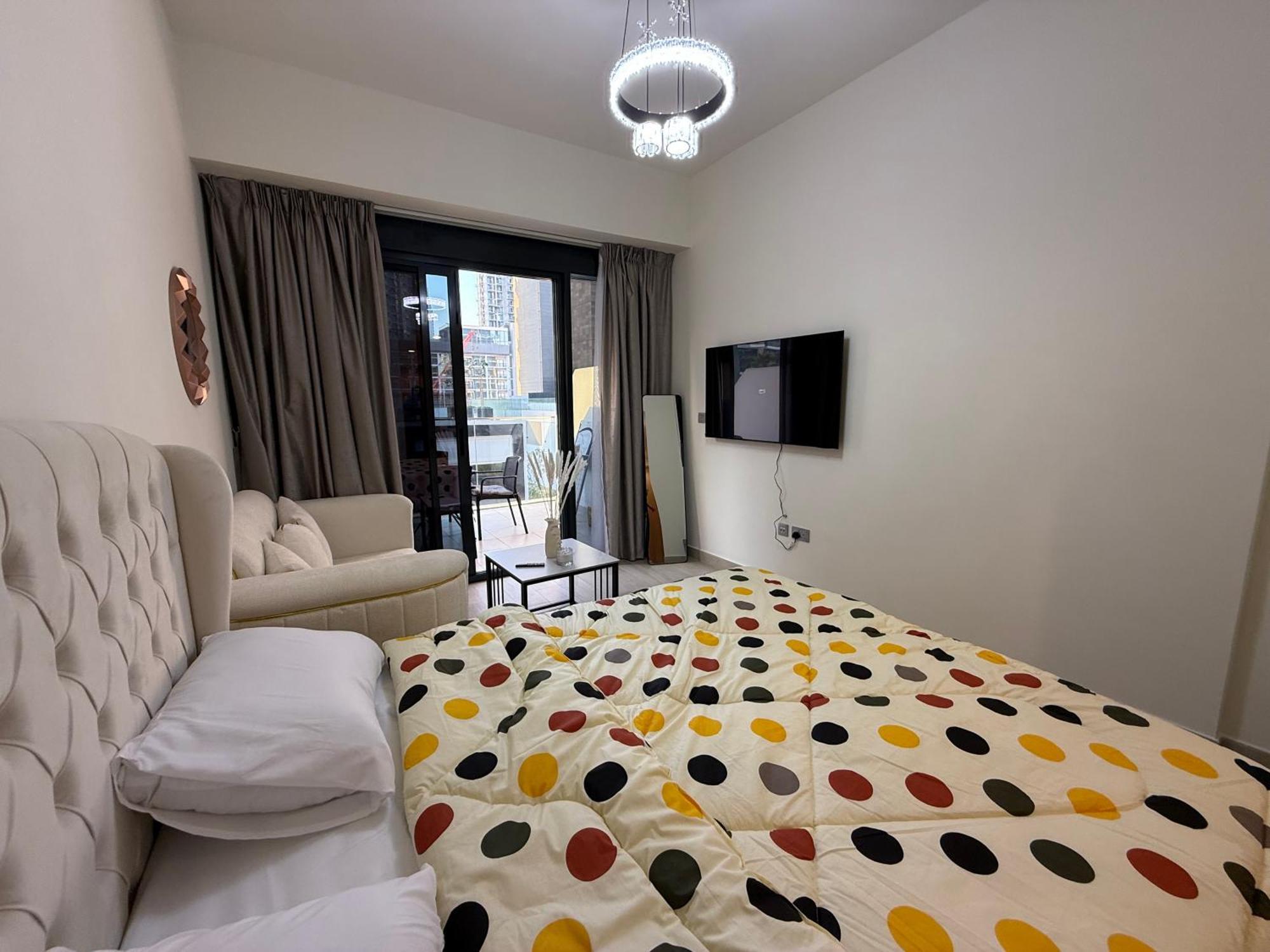 Apartment Azizi Riviera 43 *
