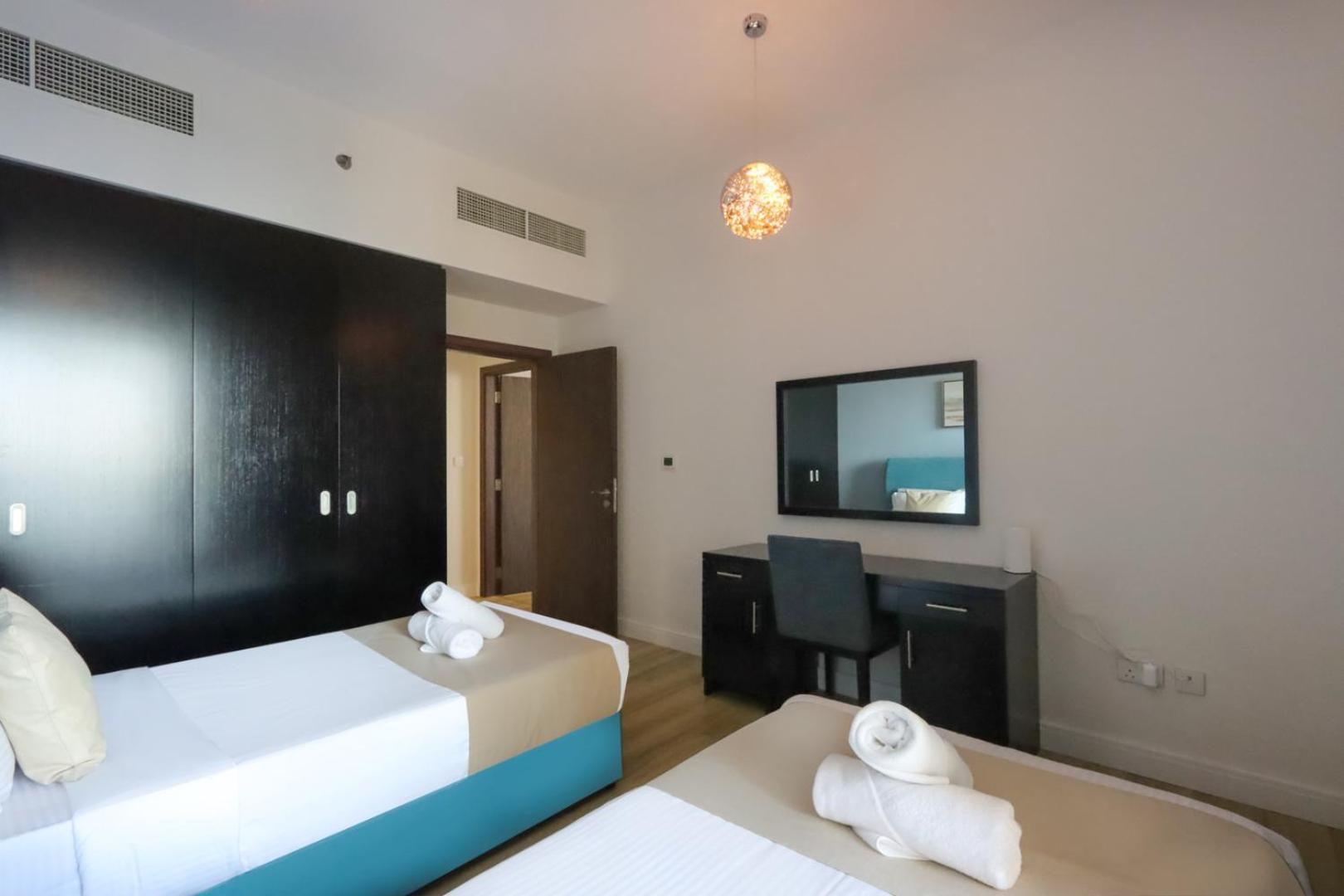 Livbnb- Coastal 2bhk In Jbr Access Apartment *