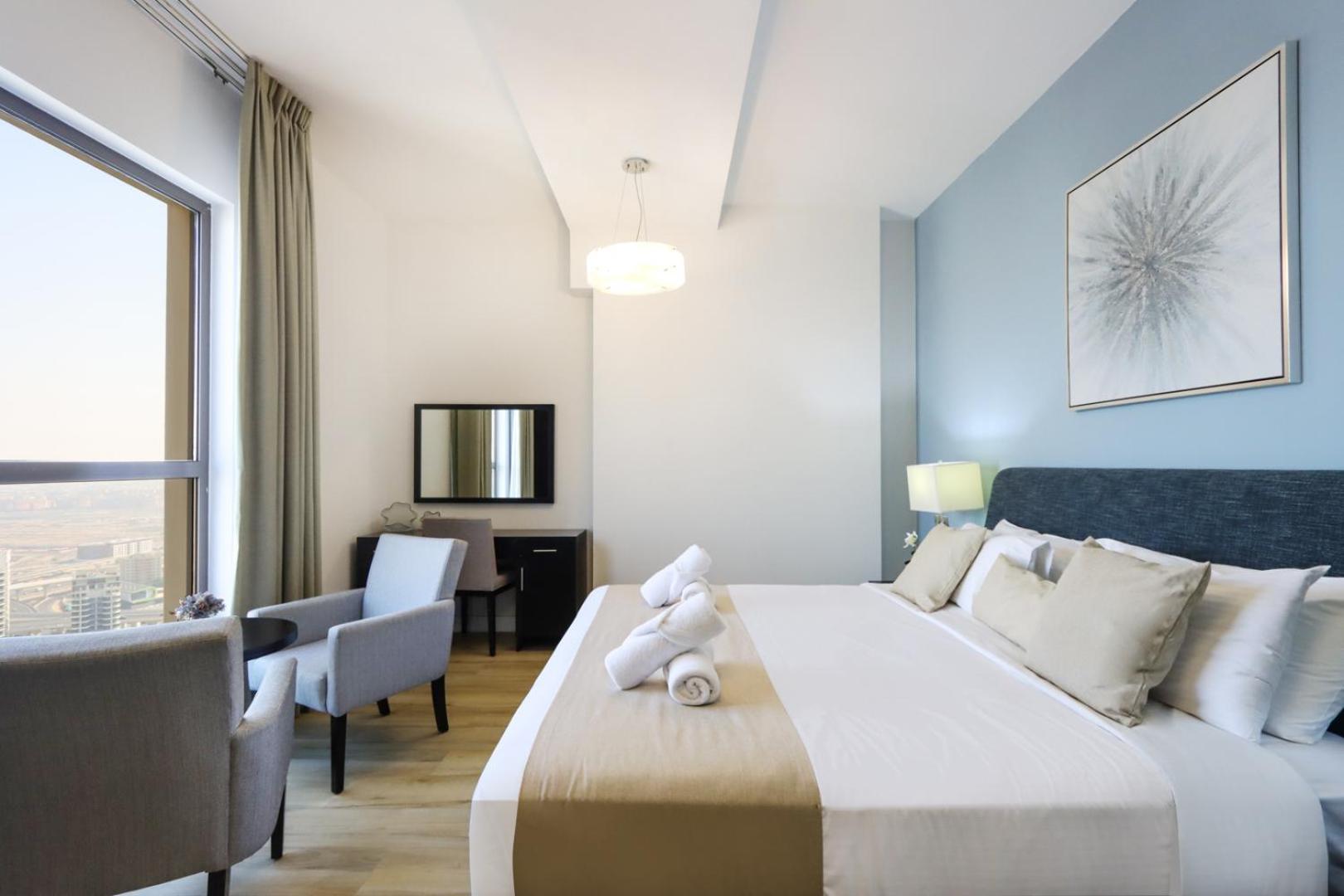 Livbnb- Coastal 2bhk In Jbr Access