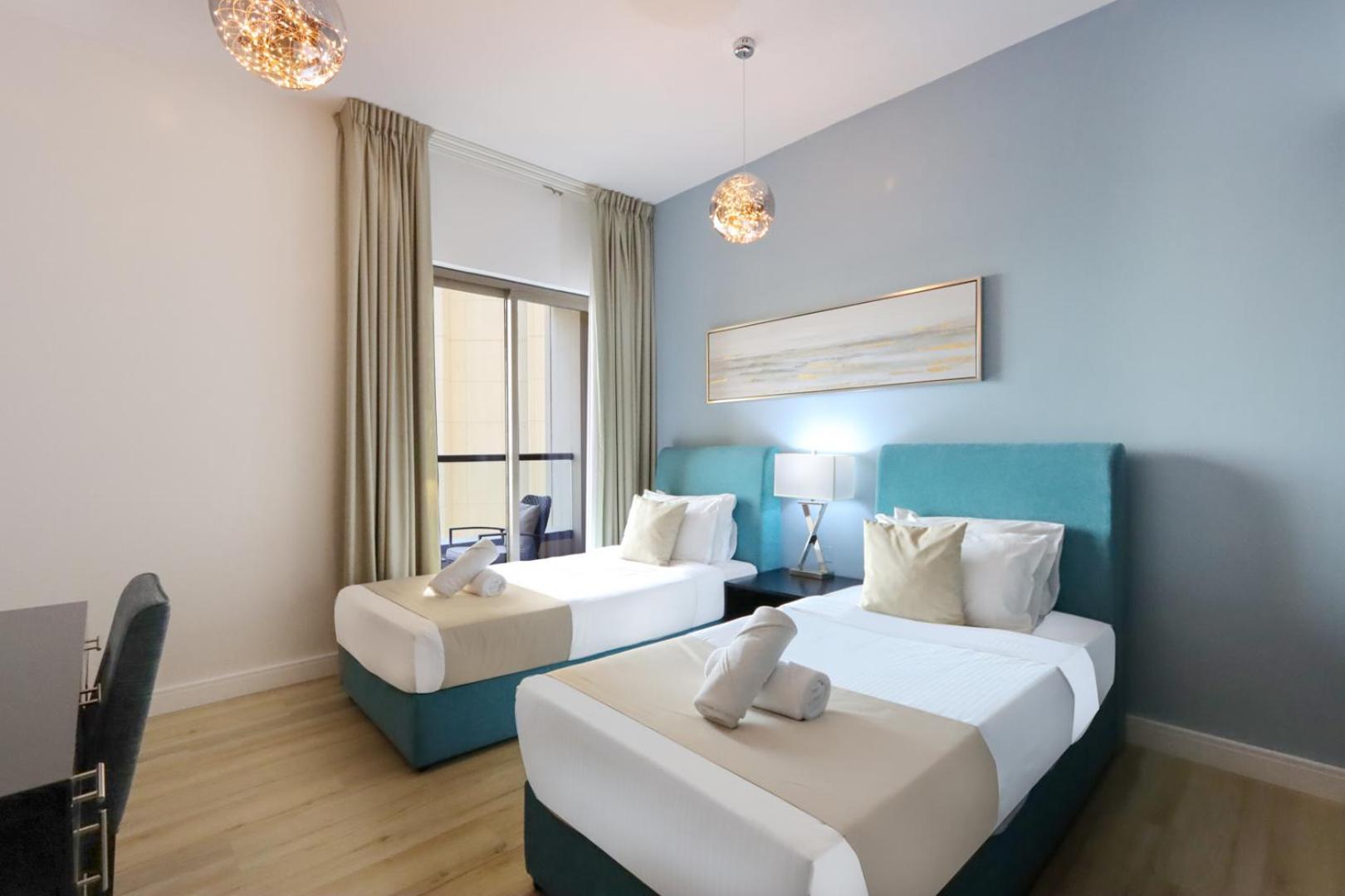 Livbnb- Coastal 2bhk In Jbr Access Apartment