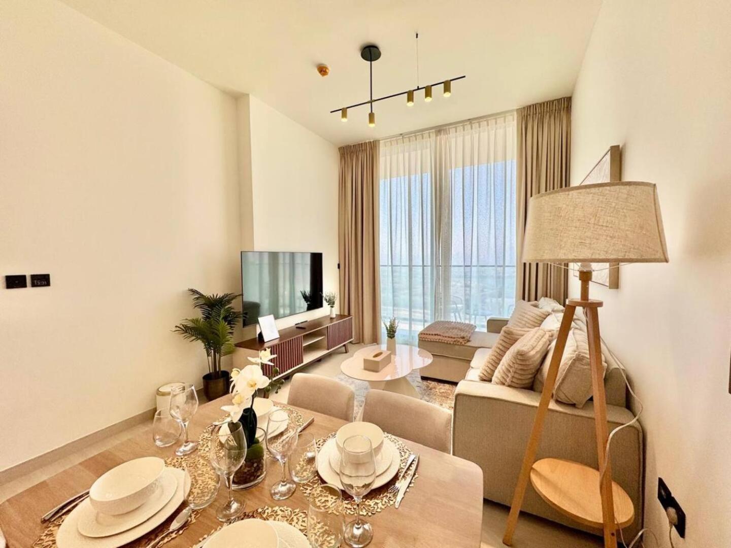 Charming 1br W Elegant Interiors * Dubai