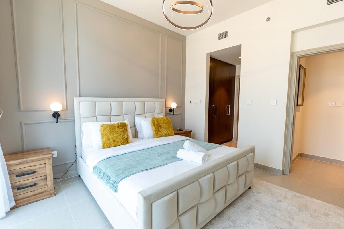 Apartment Tower 1 - Luxury 2 Bedroom Dubai