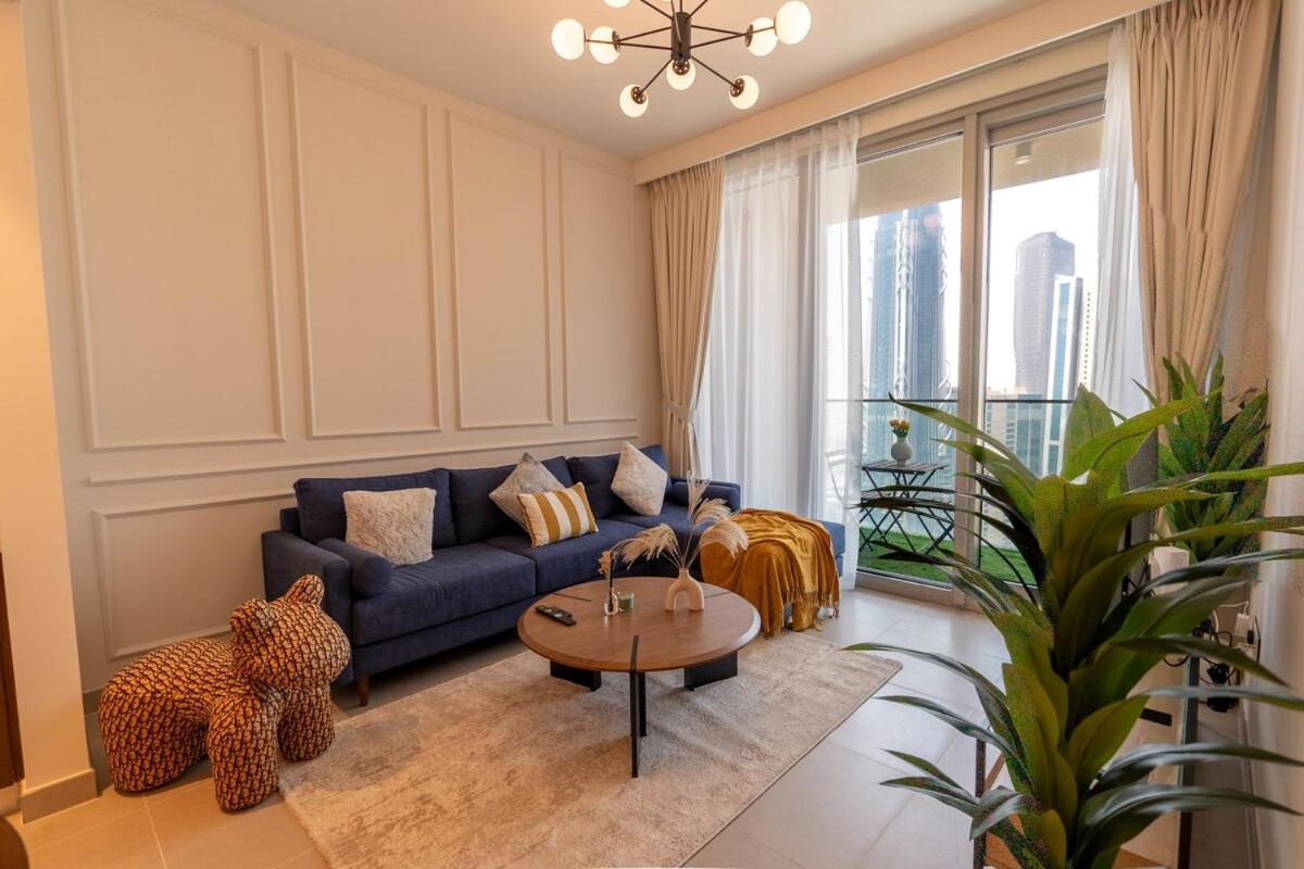 Tower 1 - Luxury 2 Bedroom Apartment *