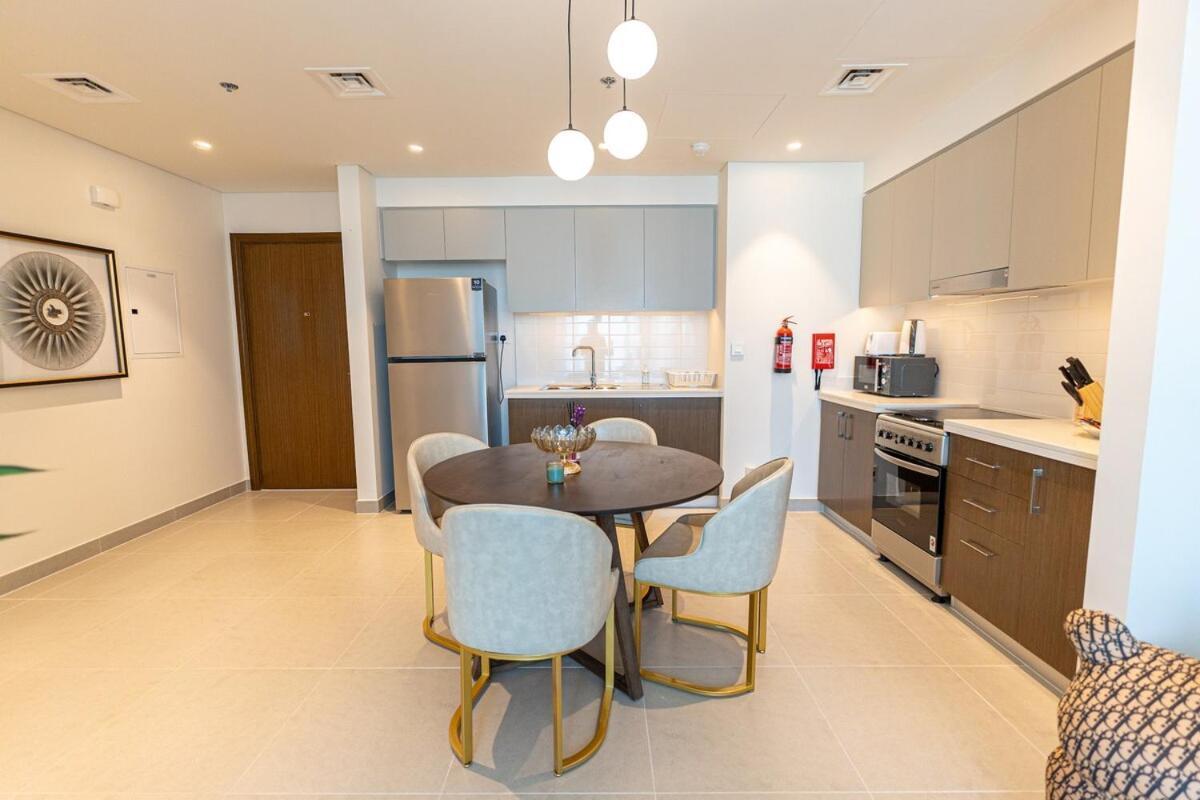 Tower 1 - Luxury 2 Bedroom Apartment Dubai
