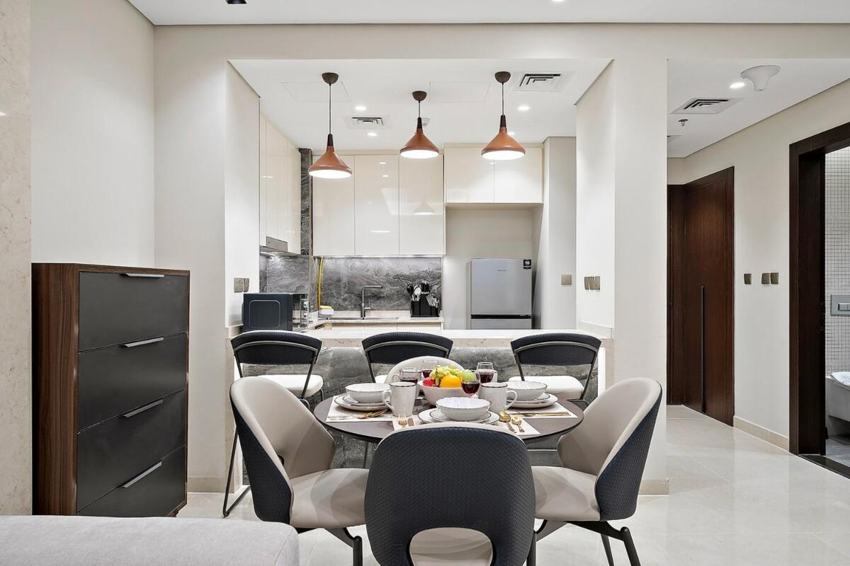 Apartment First Class 1br Elegant Modern Retreat