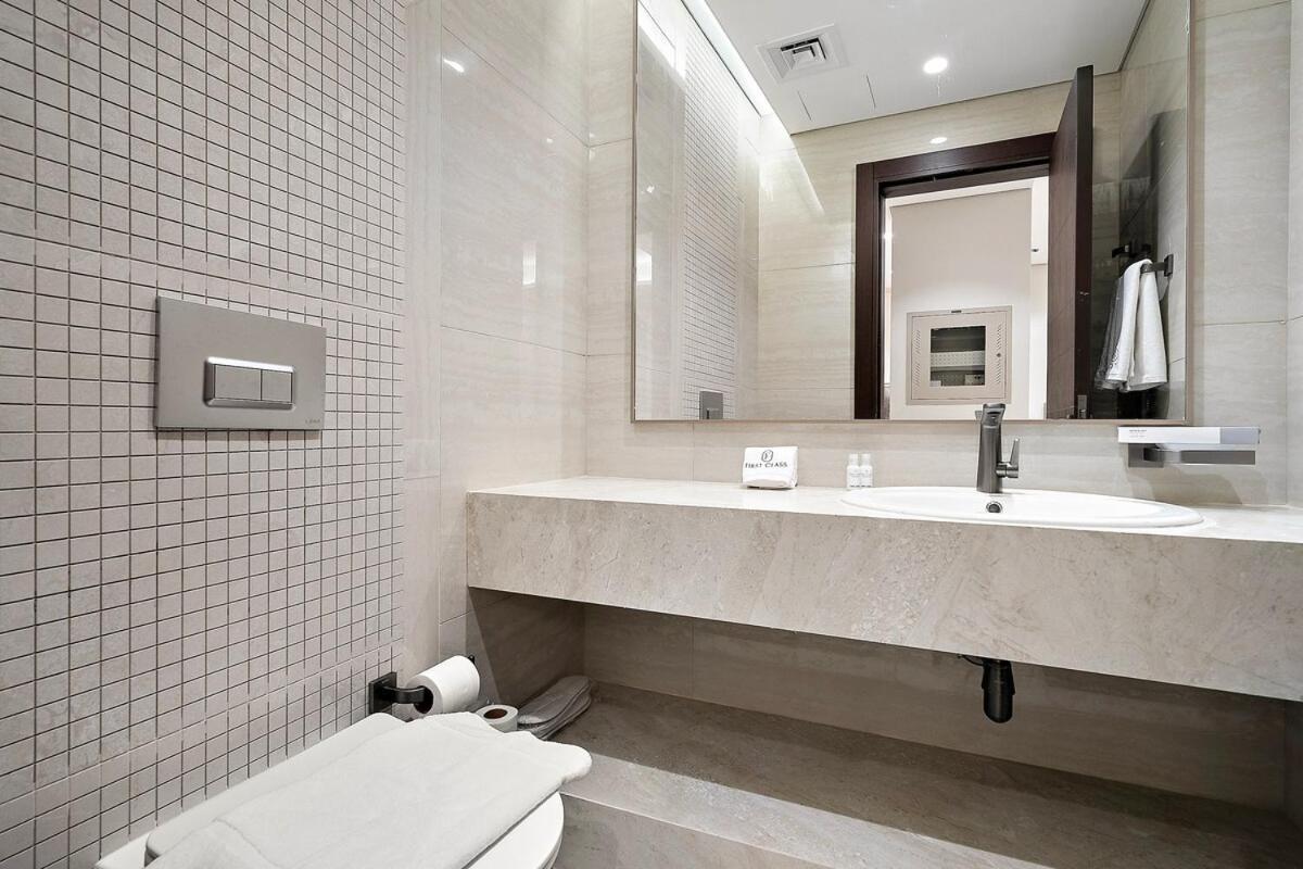 First Class 1br Elegant Modern Retreat Dubai