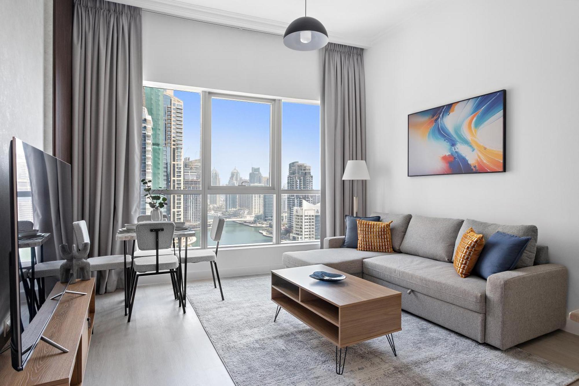Apartment Fully Renovated Luxe Bay Marina Dubai
