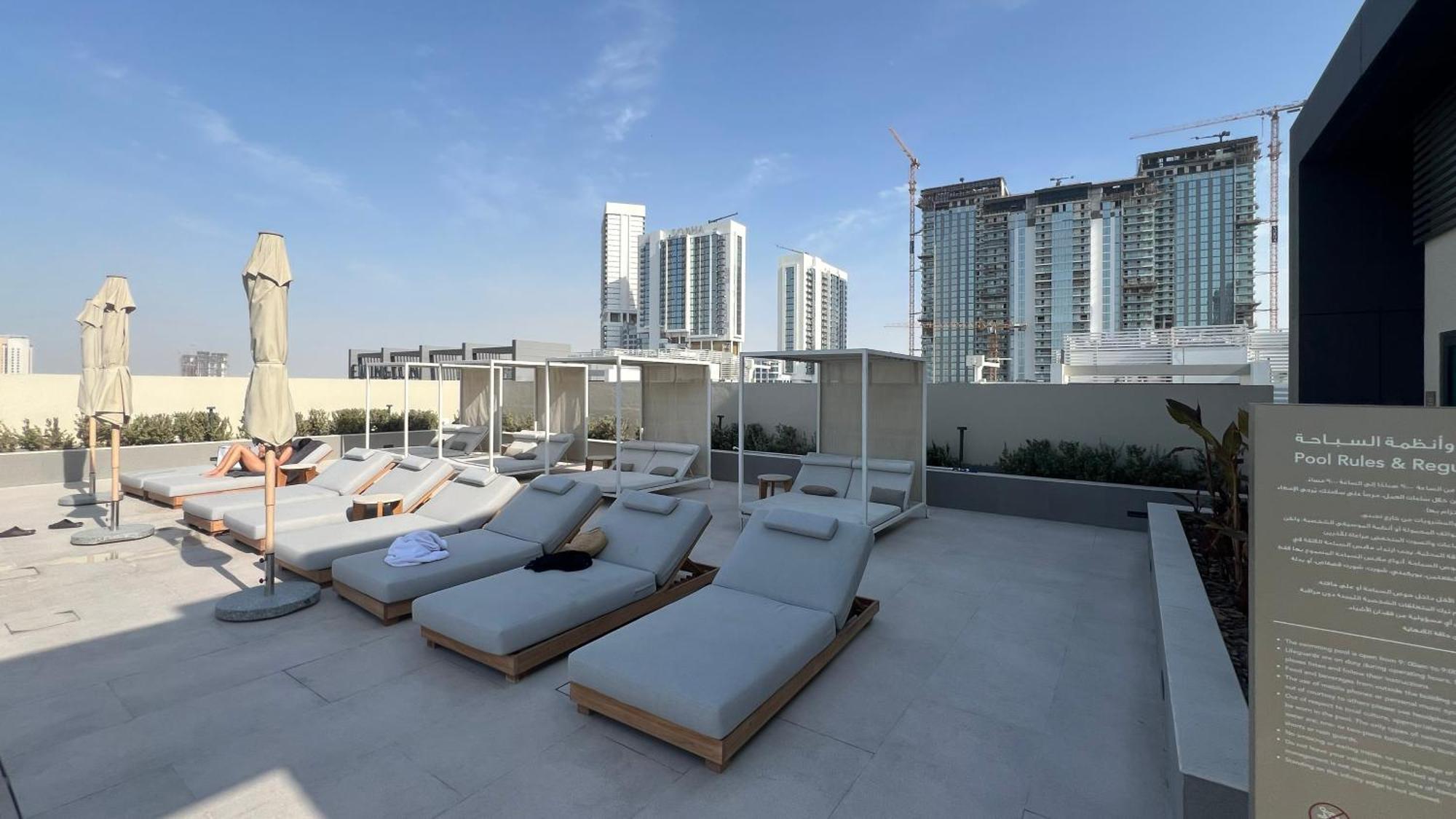 High-end 1br-panoramic Views, Pool With Burj Khalifa View, Padel & Rooftop Bbq Experience Dubai