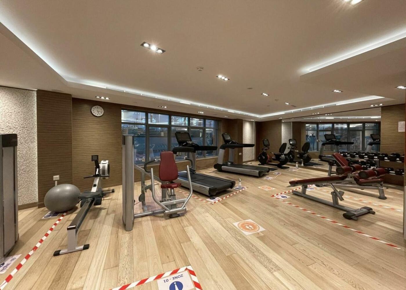 Apartment Spacious 1br - Balcony & Pool View - Capital Bay Dubai