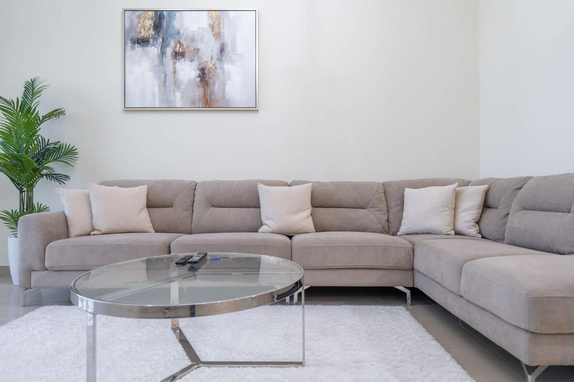 Apartment 1 Bedroom In Marina With Stunning Ain View