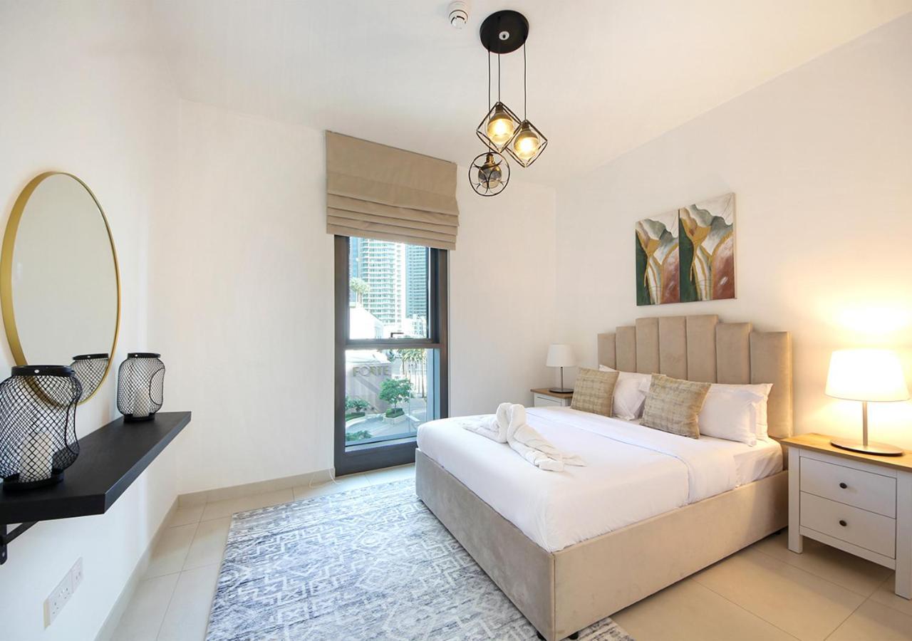 Upscale2br In Burj Crown Pool,gym & Stunning Views Dubai