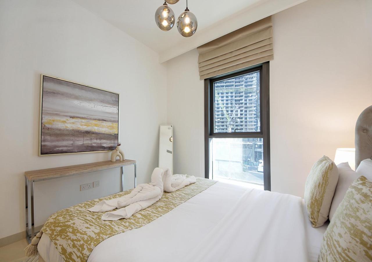 Upscale2br In Burj Crown Pool,gym & Stunning Views *
